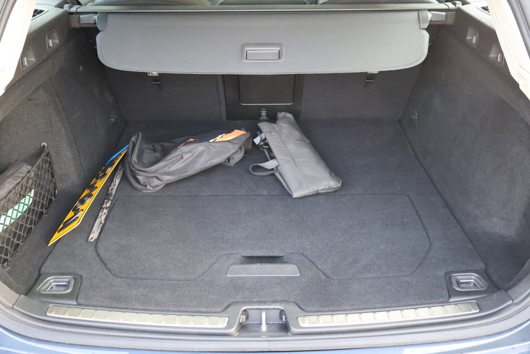 Vehicle Image 23