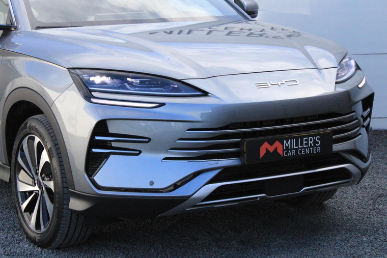 Vehicle Image 7