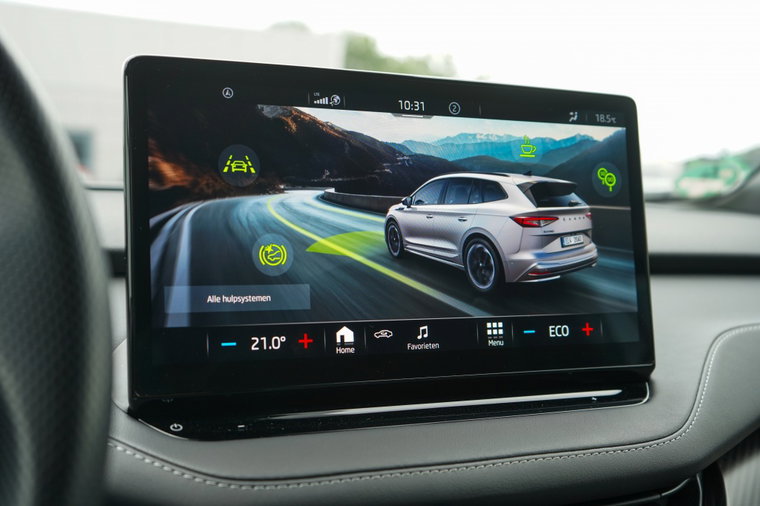 Vehicle Image 30