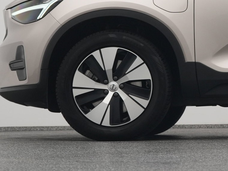 Vehicle Image 39