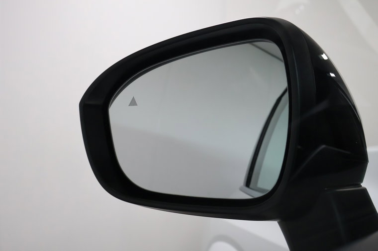 Vehicle Image 37