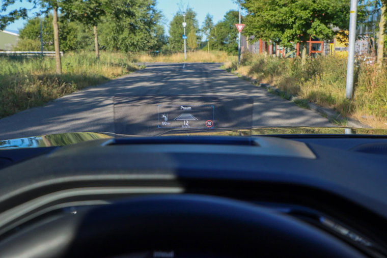 Vehicle Image 23