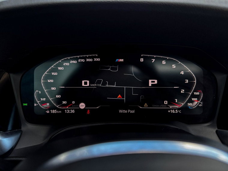 Vehicle Image 24