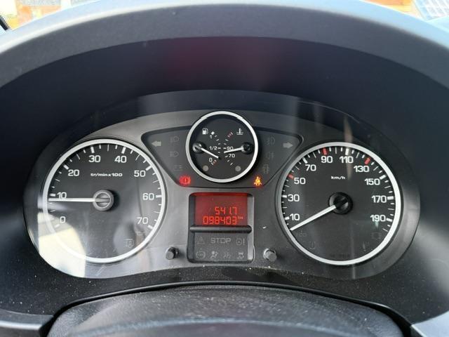 Vehicle Image 33