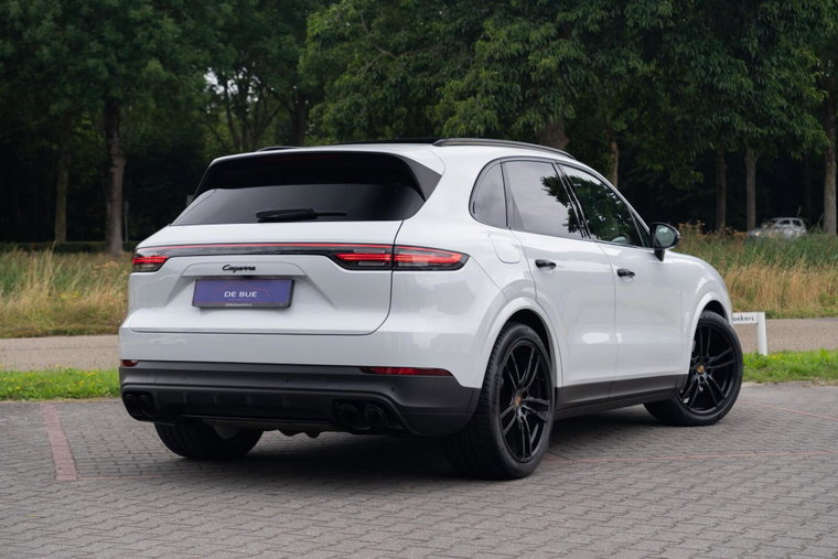 Vehicle Image 36