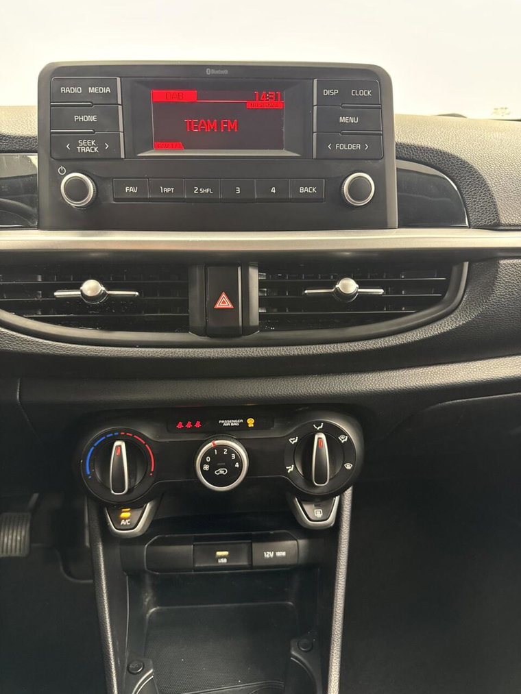 Vehicle Image 26
