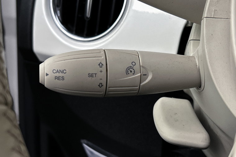 Vehicle Image 17