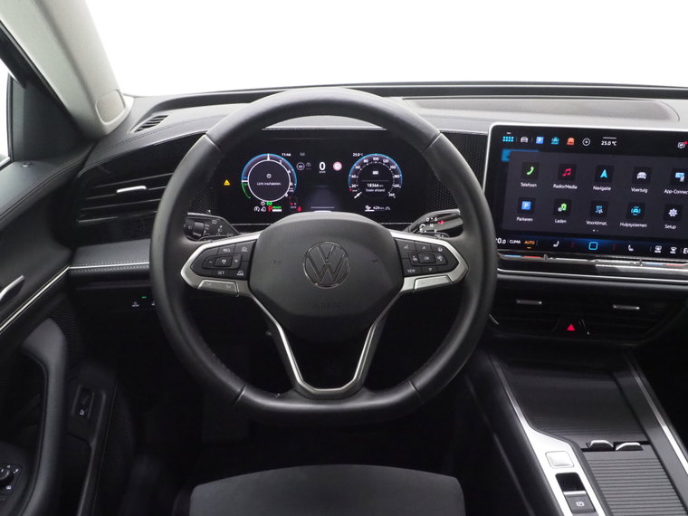 Vehicle Image 41