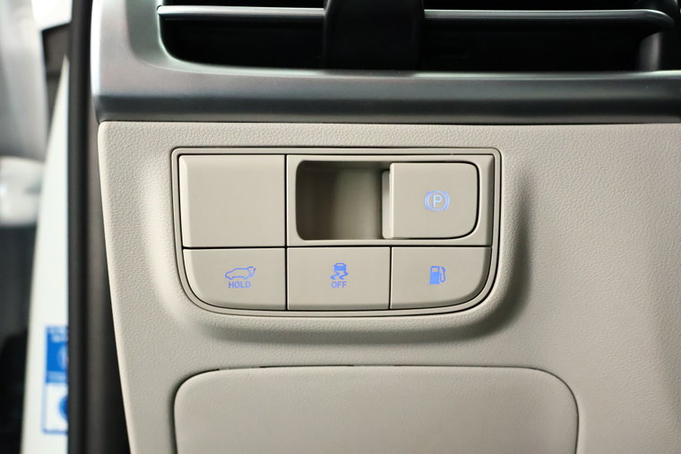 Vehicle Image 24
