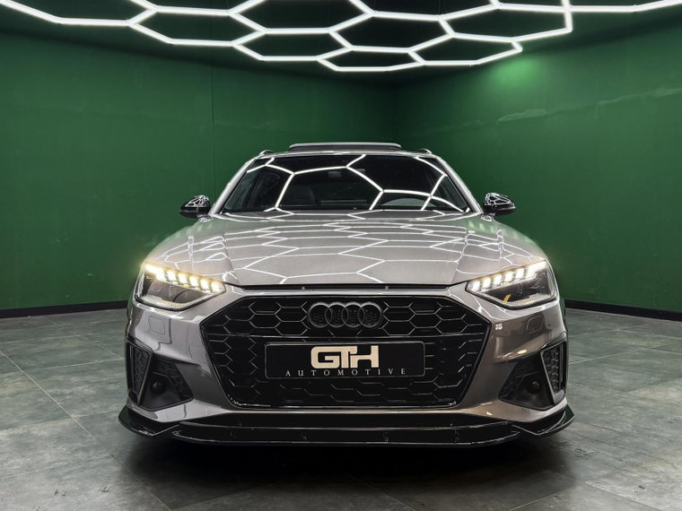 Vehicle Image 12