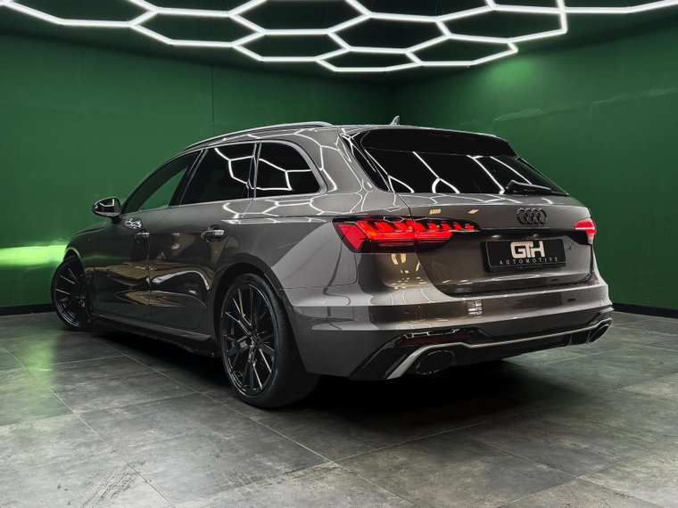 Vehicle Image 7