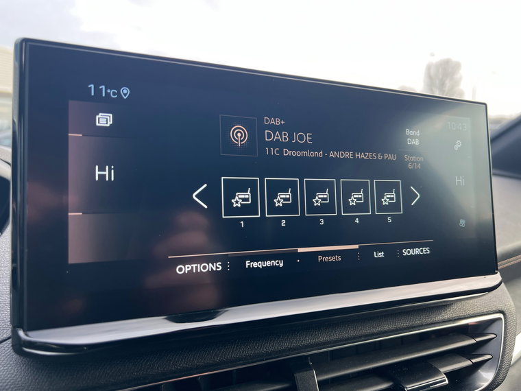 Vehicle Image 19