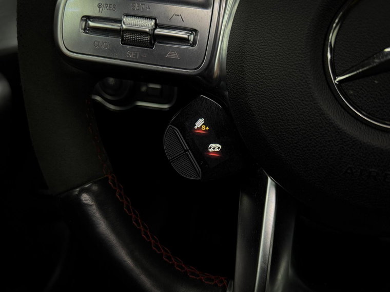 Vehicle Image 52