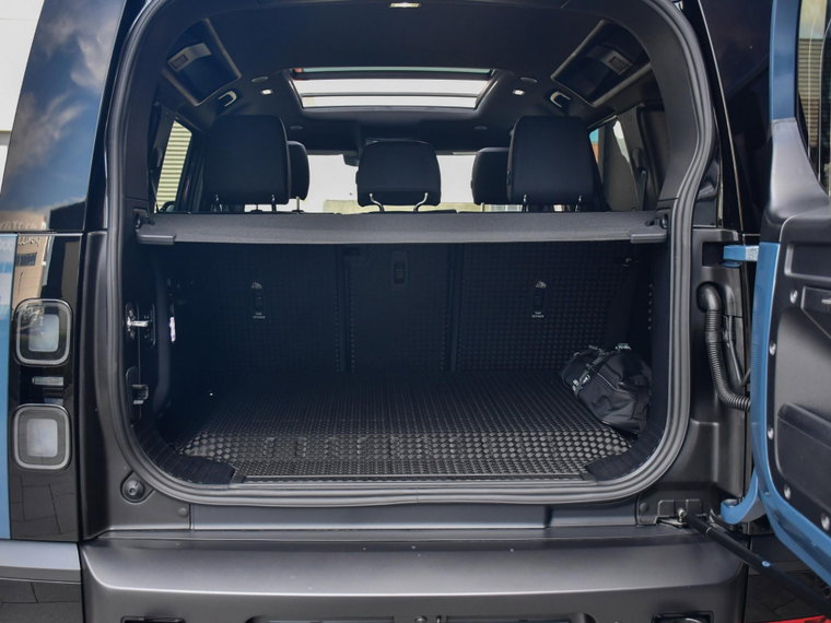 Vehicle Image 33