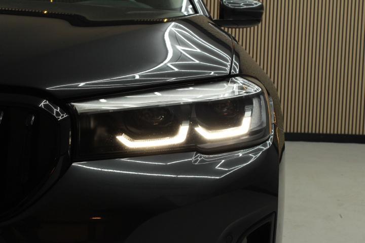Vehicle Image 38