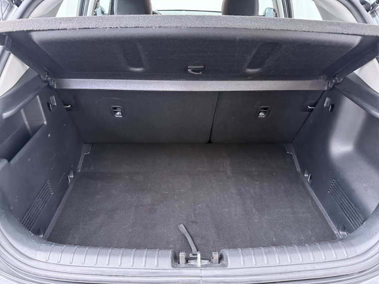 Vehicle Image 39