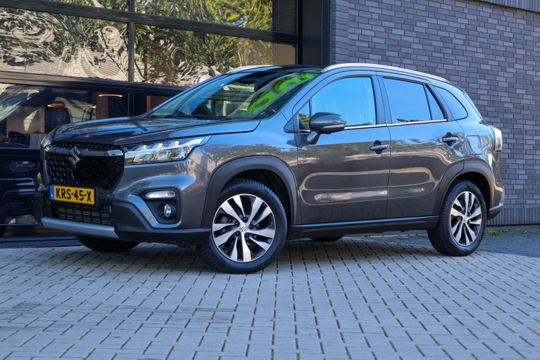 Vehicle Image 6