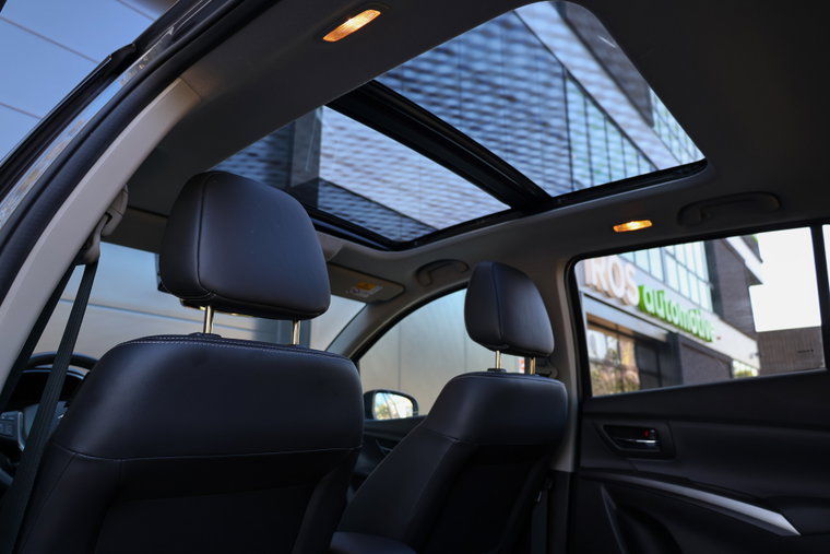Vehicle Image 7