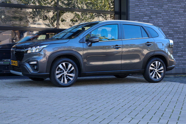 Vehicle Image 8