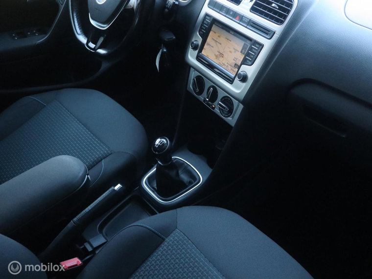 Vehicle Image 38