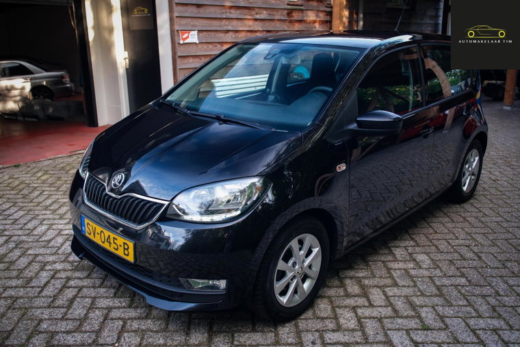 Vehicle Image 35