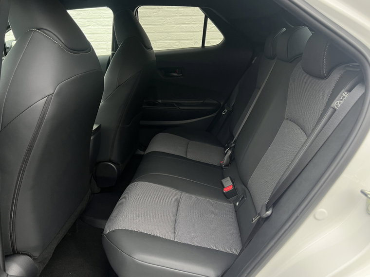 Vehicle Image 28