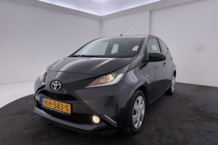Vehicle Image 38