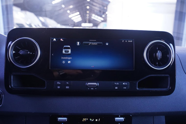 Vehicle Image 31