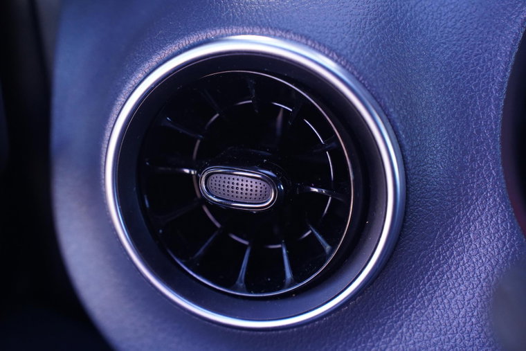 Vehicle Image 39