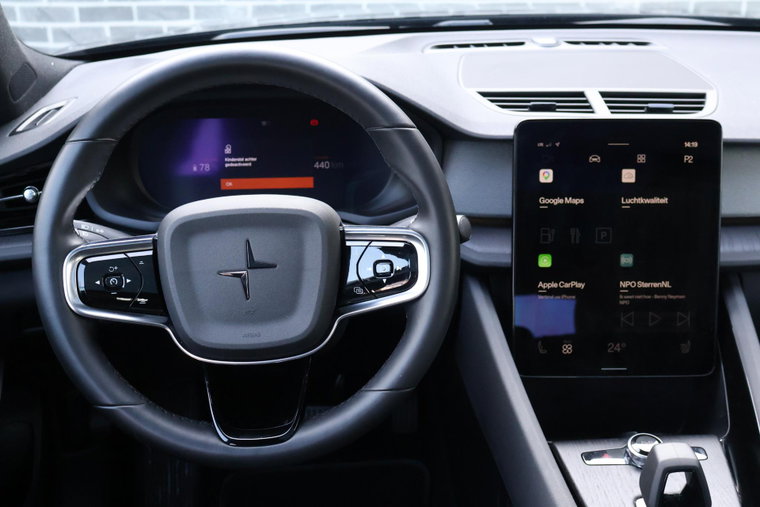 Vehicle Image 9