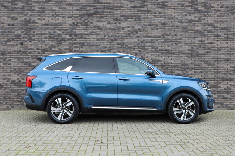 Vehicle Image 24