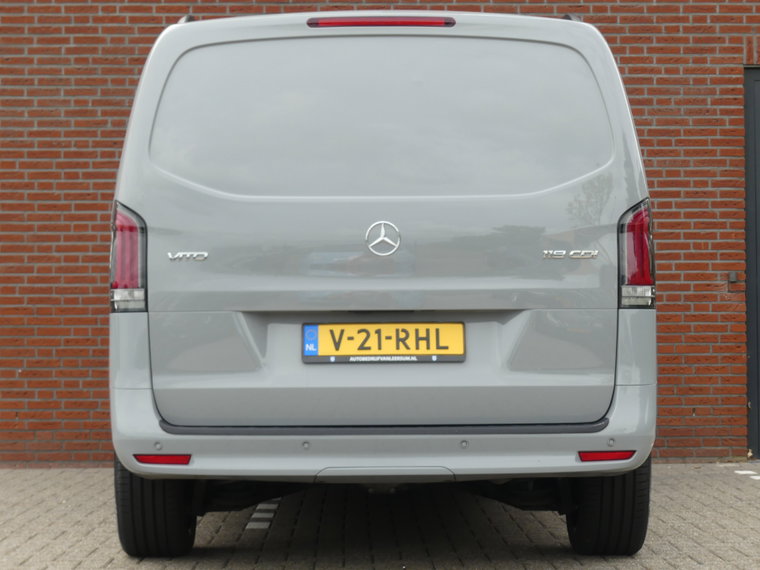 Vehicle Image 26