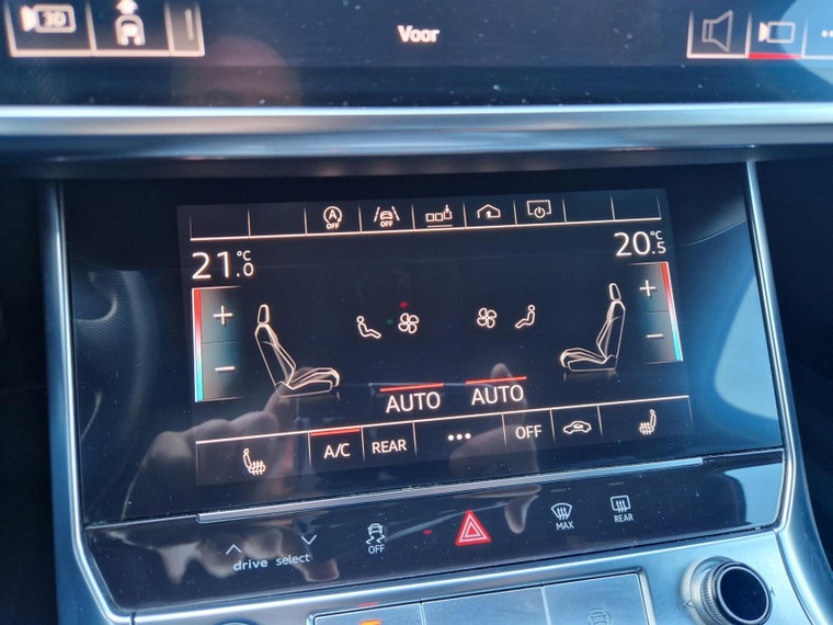 Vehicle Image 37