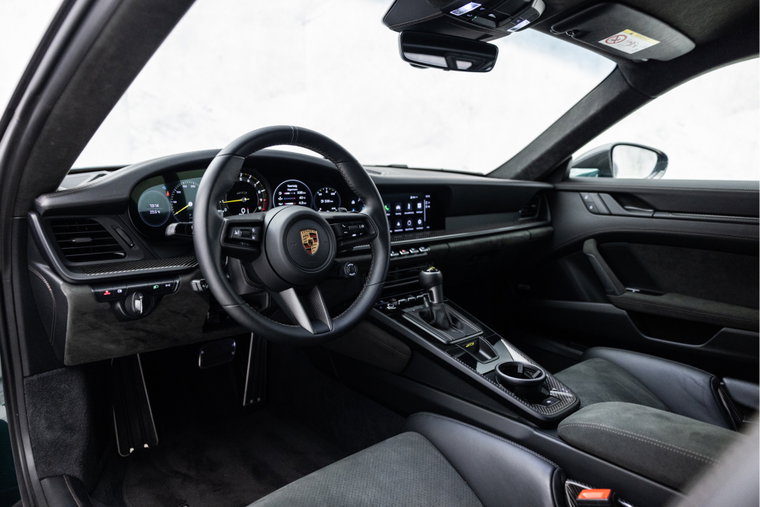 Vehicle Image 21