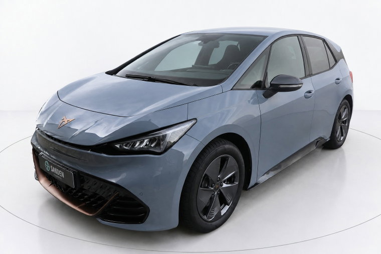 Vehicle Image 12