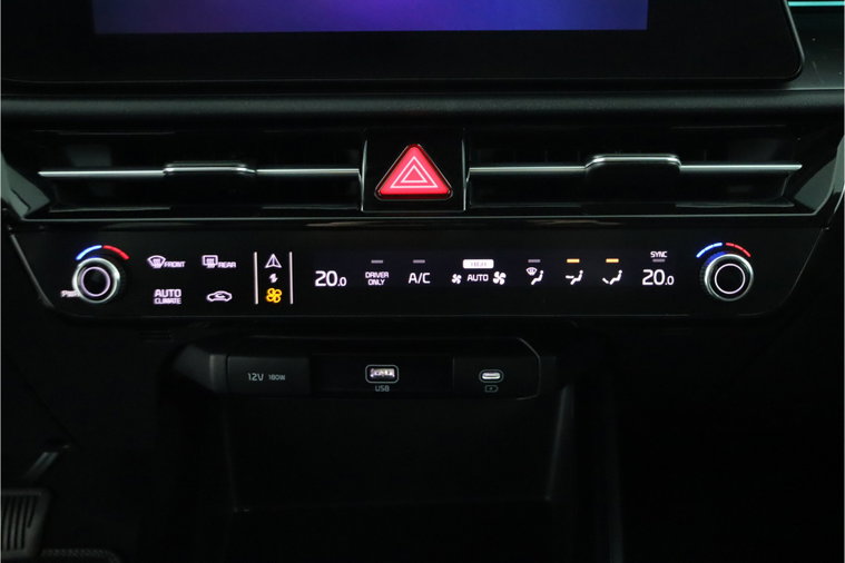 Vehicle Image 26