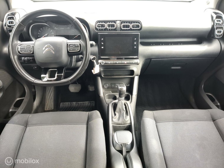 Vehicle Image 17