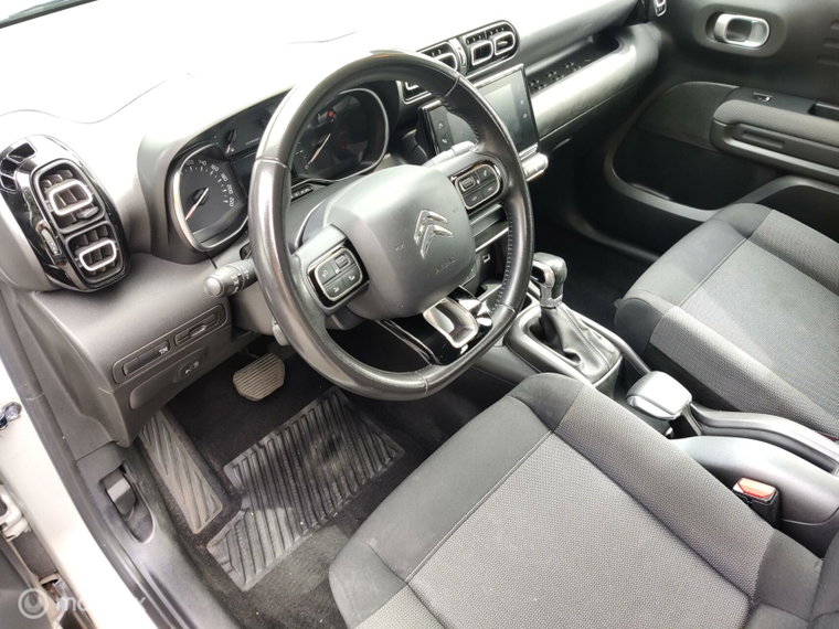 Vehicle Image 23