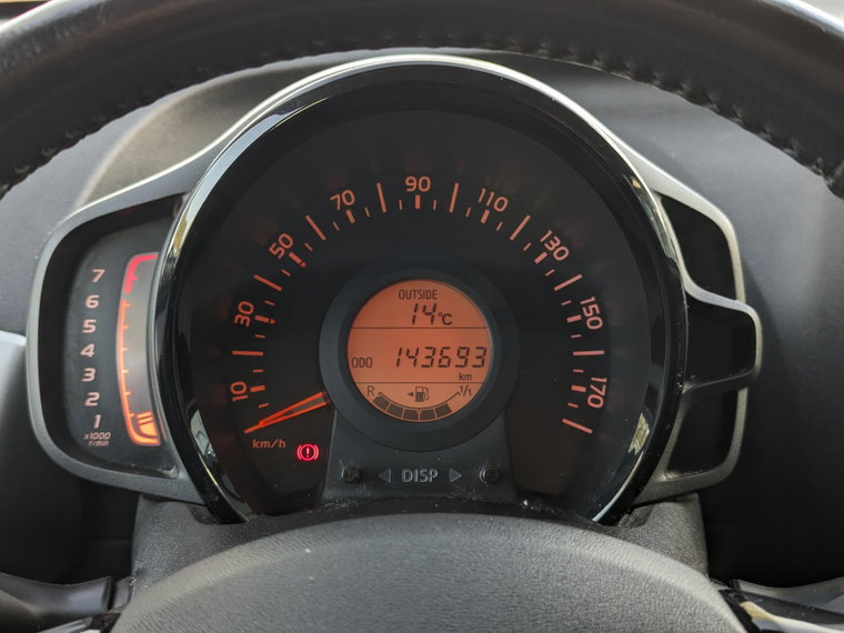 Vehicle Image 23