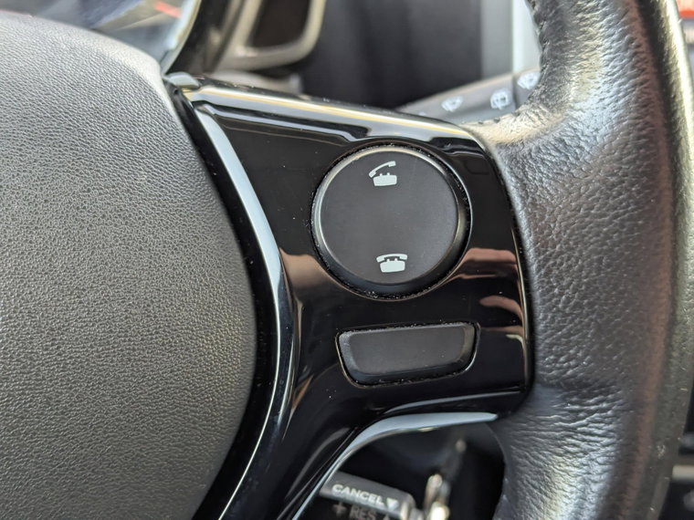 Vehicle Image 24