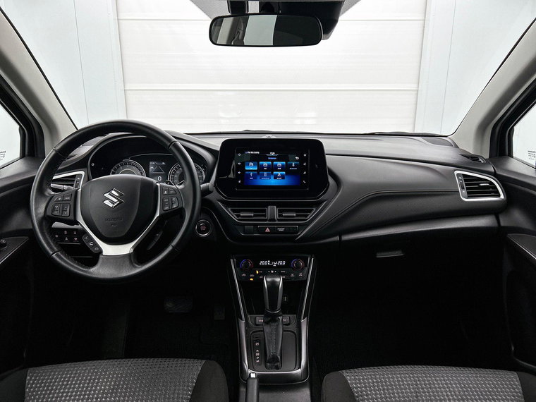 Vehicle Image 15