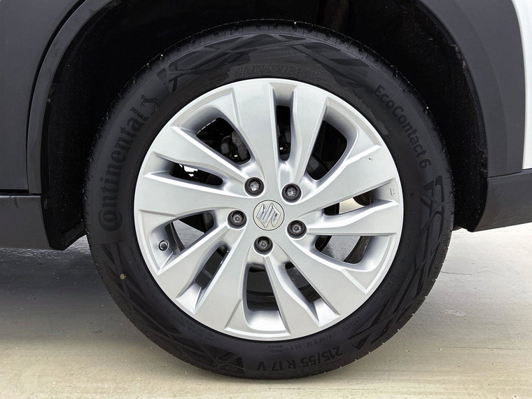Vehicle Image 10