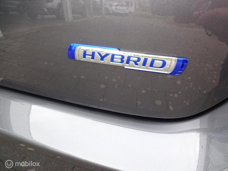 Vehicle Image 21