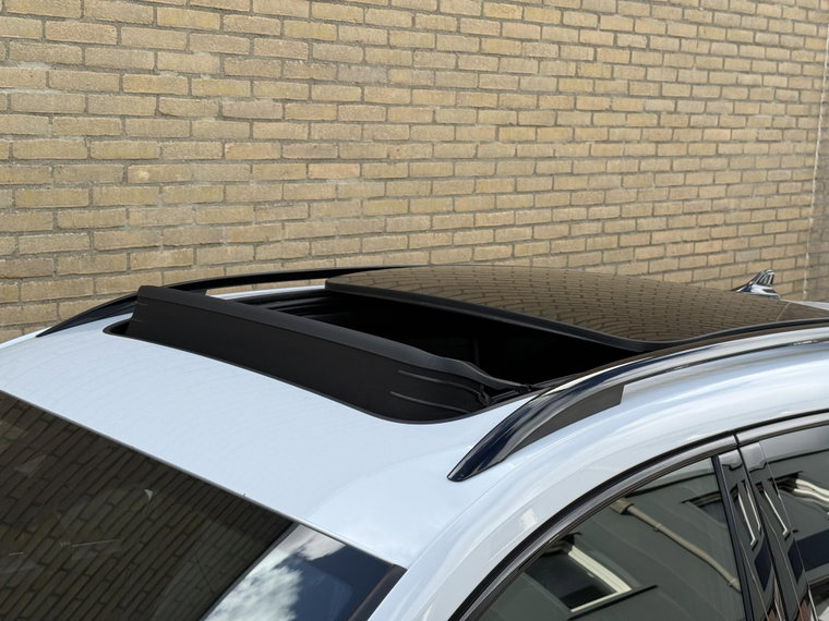 Vehicle Image 50