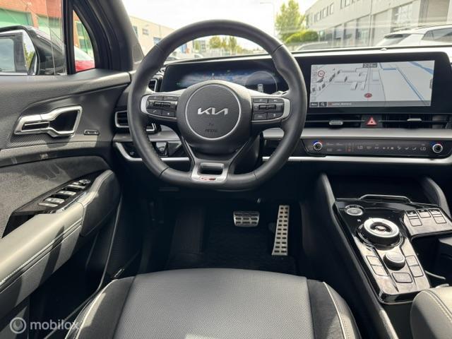Vehicle Image 28