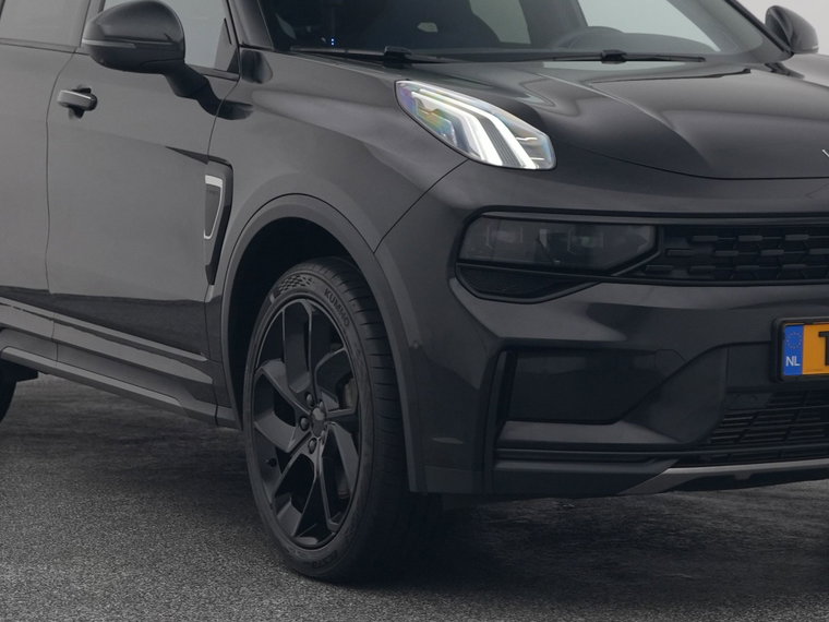 Vehicle Image 17