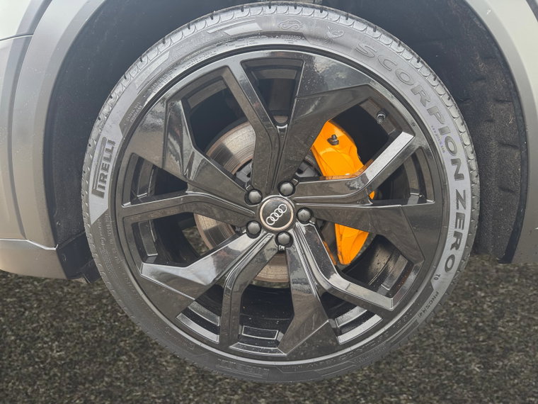 Vehicle Image 27