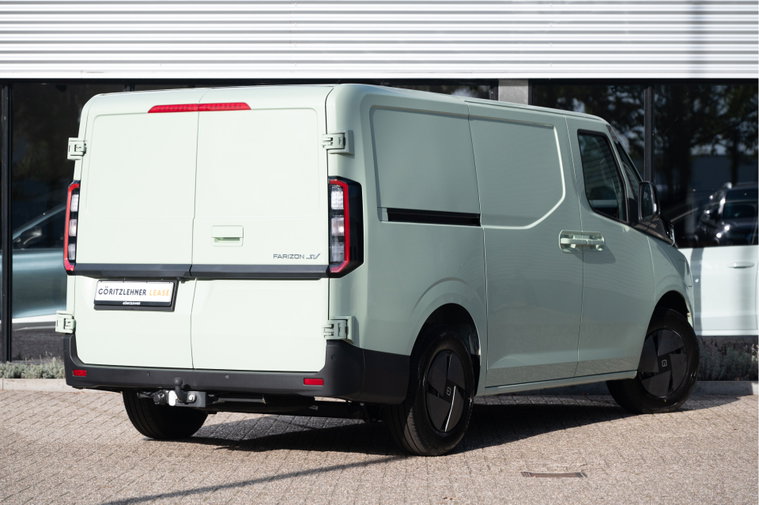 Vehicle Image 10