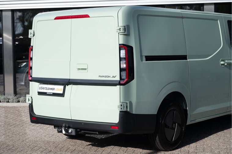 Vehicle Image 11