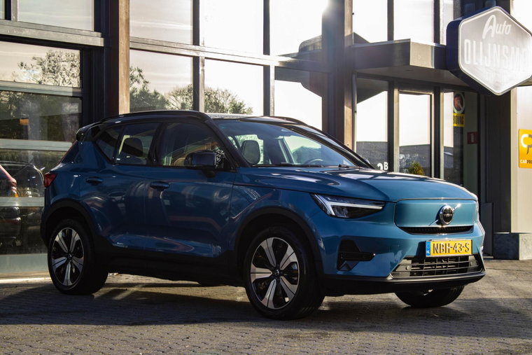 Vehicle Image 40